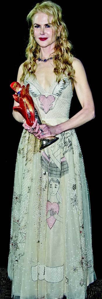 2017'nin ilk ödülleri dağıtıldı