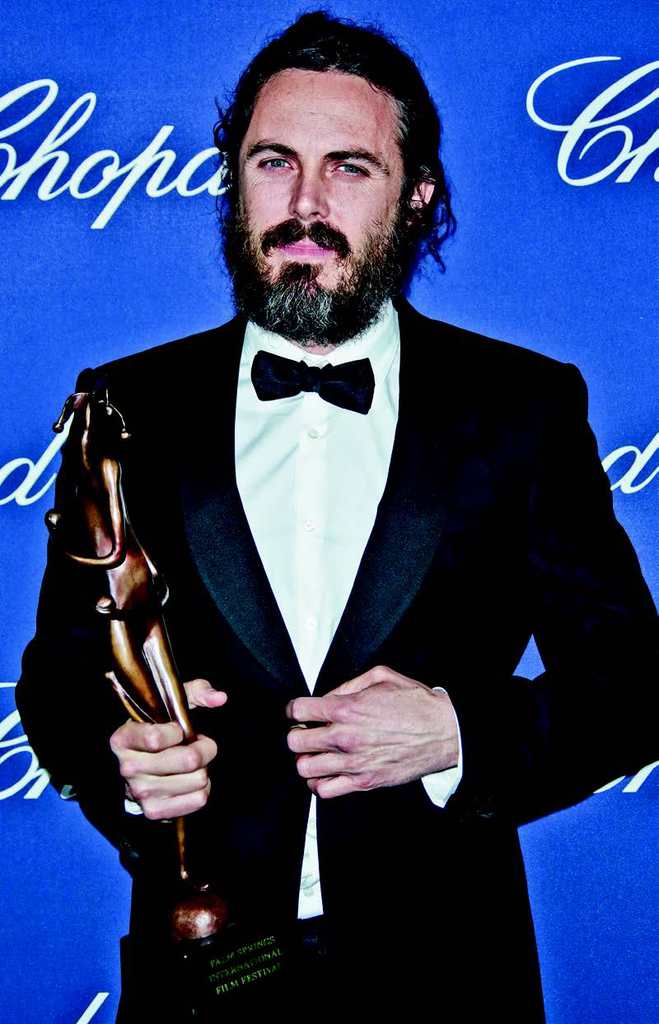 2017'nin ilk ödülleri dağıtıldı