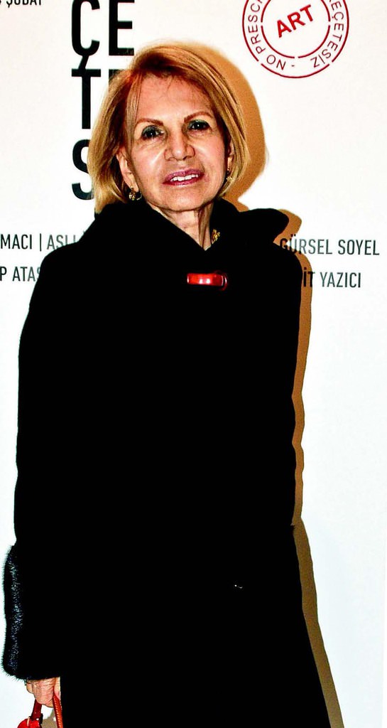 Yeni yılın ilk sergisi 'Reçetesiz'