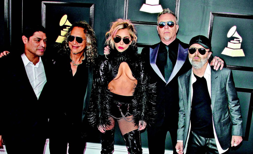 Grammy Ödül Töreni'ne performanslar damga vurdu