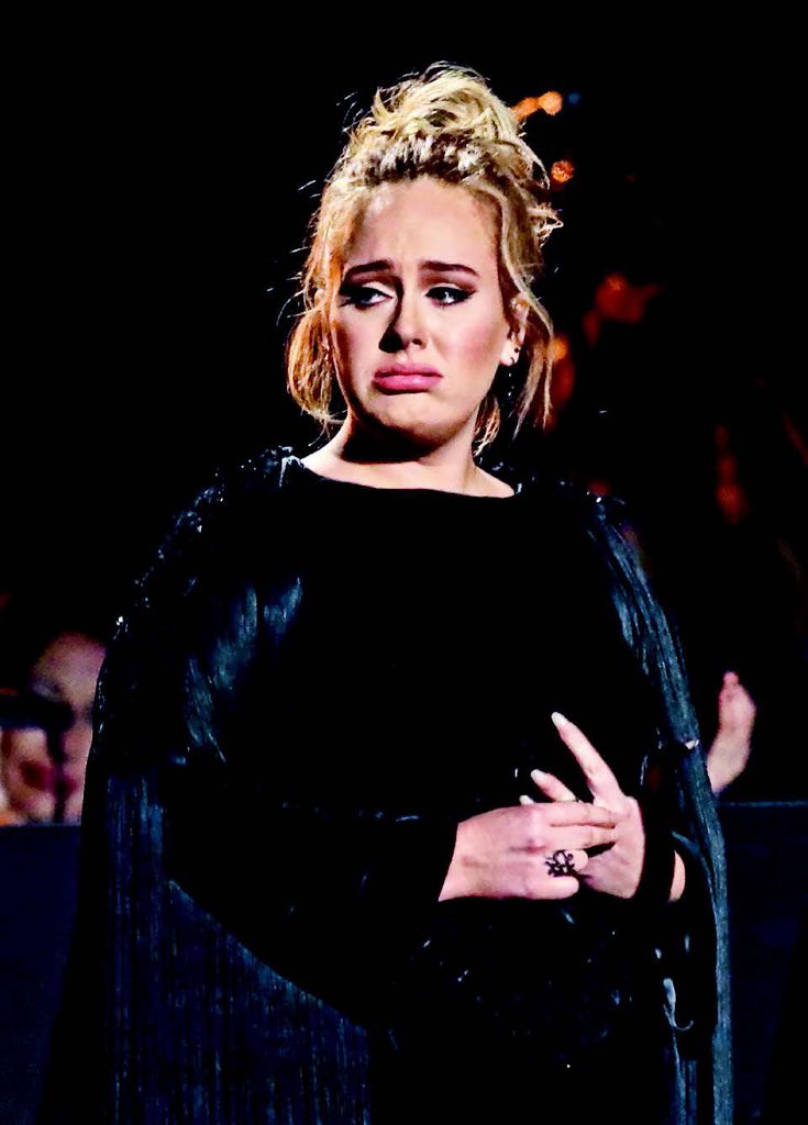 Grammy Ödül Töreni'ne performanslar damga vurdu