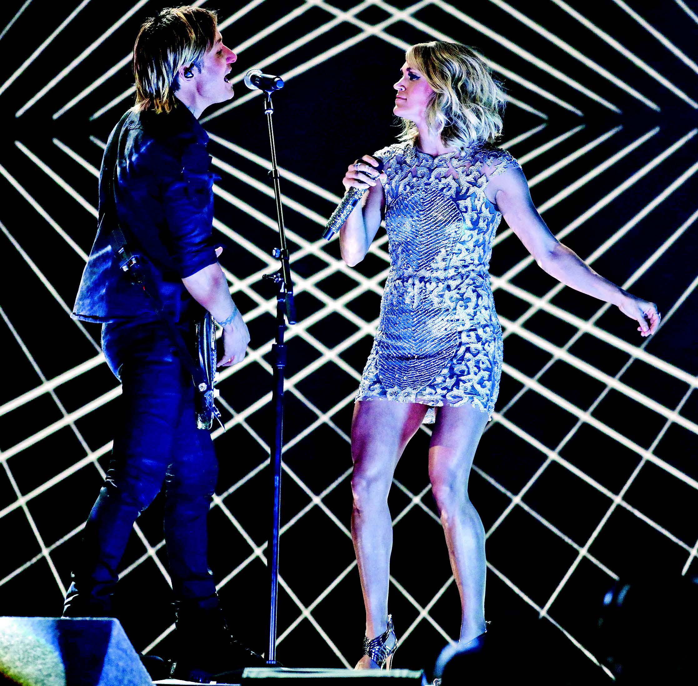 Grammy Ödül Töreni'ne performanslar damga vurdu