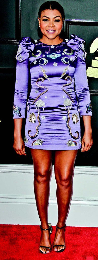 Grammy Ödül Töreni'ne performanslar damga vurdu