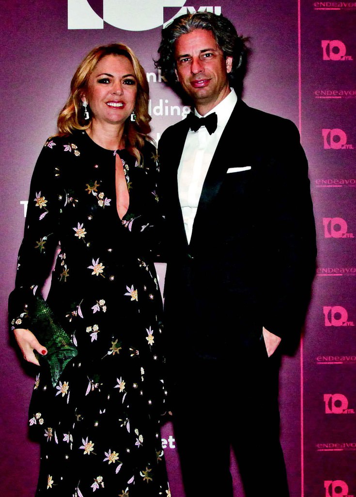 10. yıla görkemli kutlama