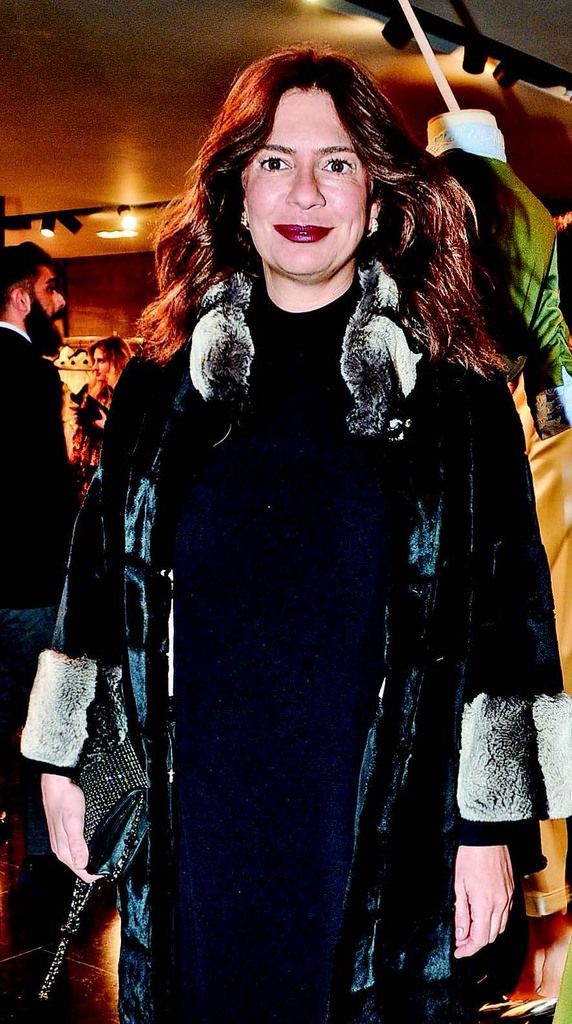 Deniz yıldızlarını su yüzüne çıkardı