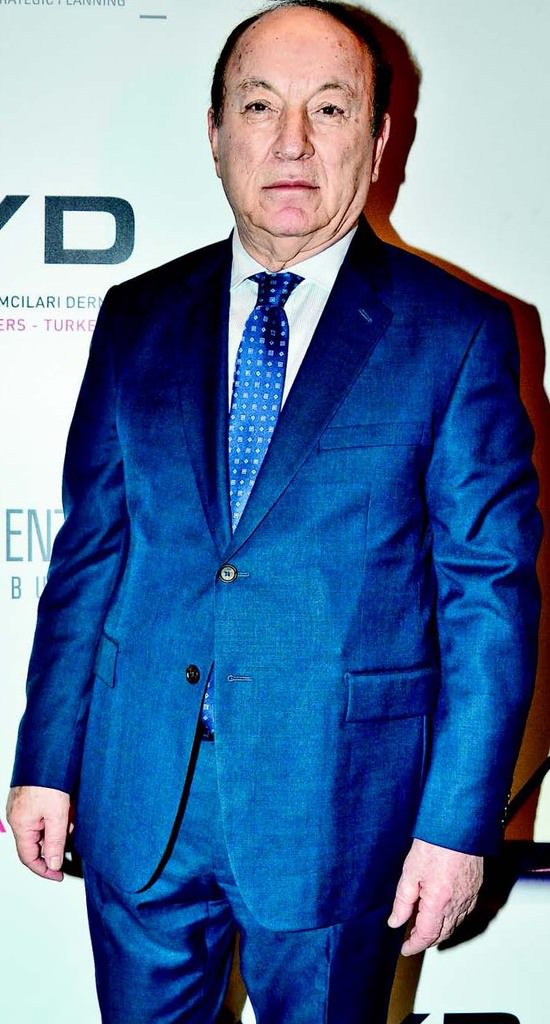 Ünlü markalar ödüllendirildi