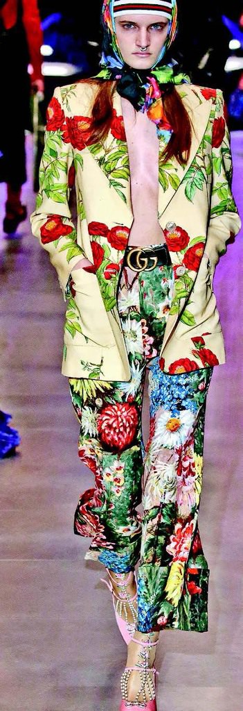 İtalyan moda devleri Milano'da şov yaptı 