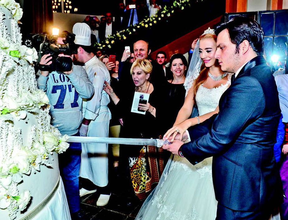 'Ağa'dan kızına Uludağ'da ikinci düğün 