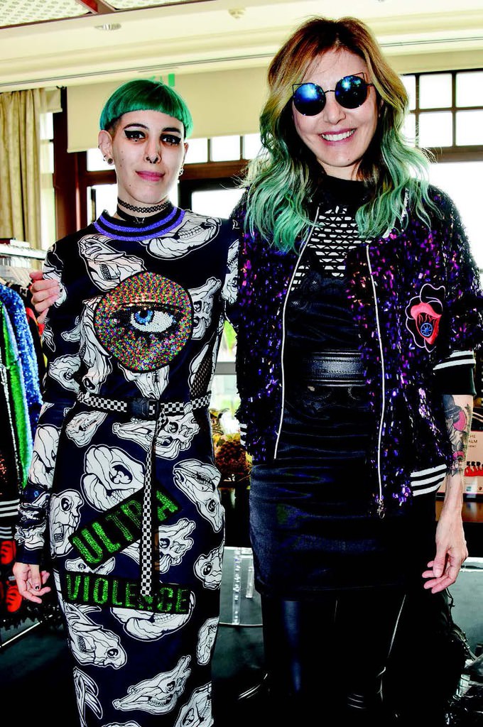 Tasarımcılar kermeste buluştu 