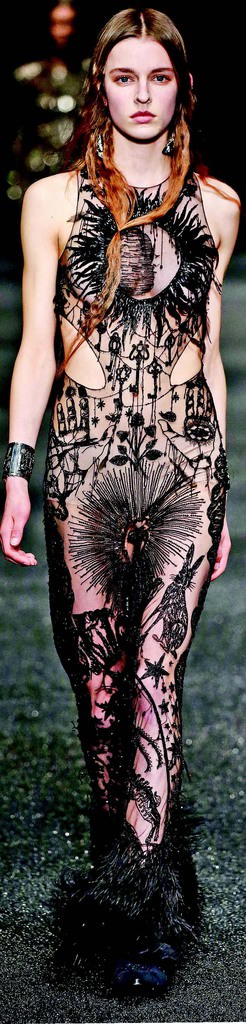 Moda haftalarına görkemli veda 