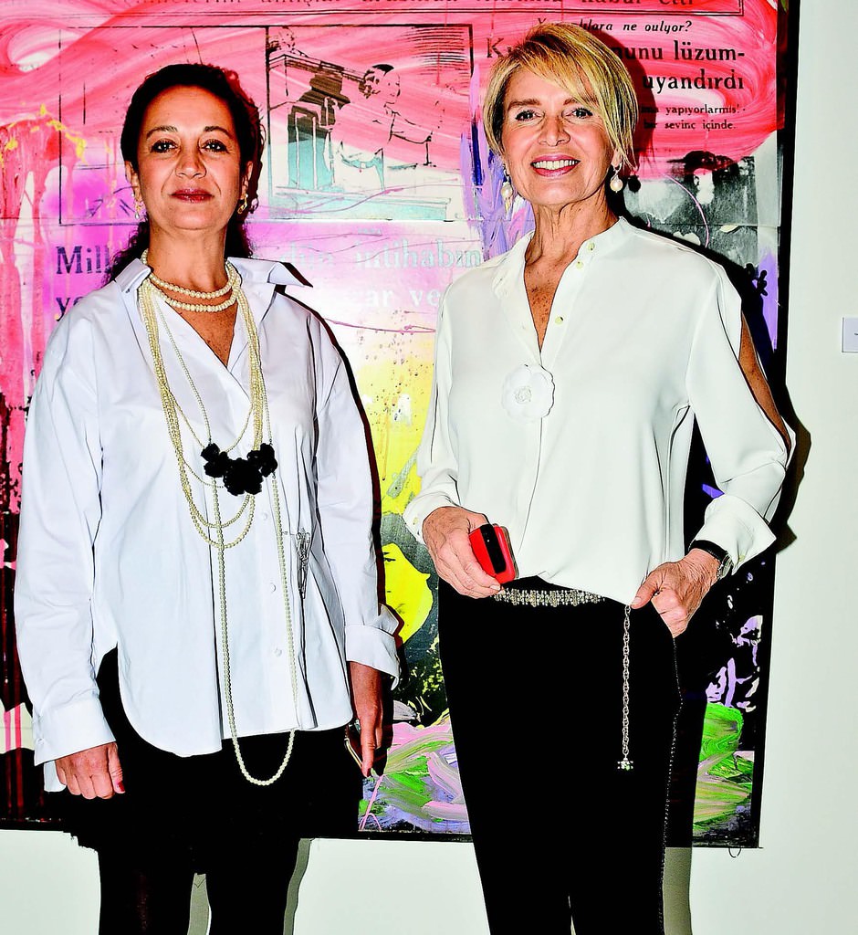 25 erkek sanatçının eseri kadınlar için sergileniyor