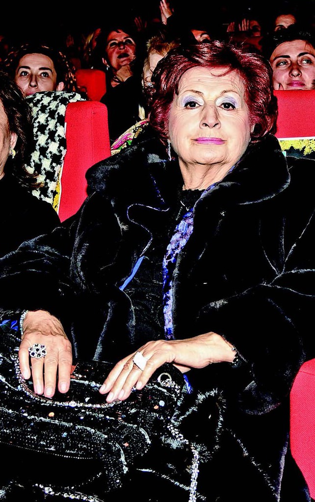 Erol Evgin'den özel konser