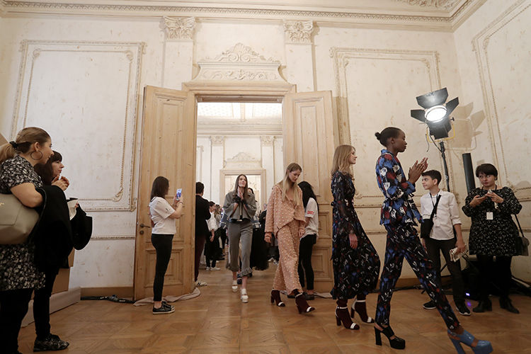 Mehtap Elaidi 2017-18 Sonbahar/Kış.