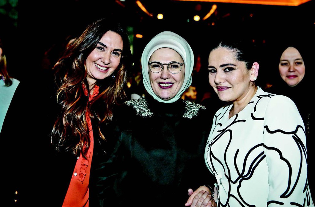Külliye'de başarılı kadınları ağırladı