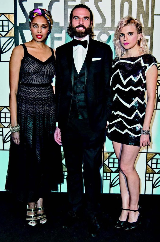 Gül Balosu'nda bir araya geldiler