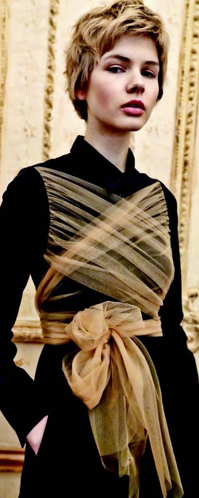 İstanbul'da moda rüzgarı esti