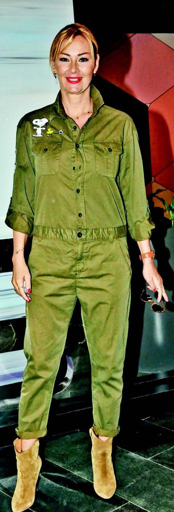 Bol sürprizli ve eğlenceli bir defile 