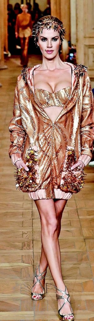 İstanbul'da moda rüzgarı esti