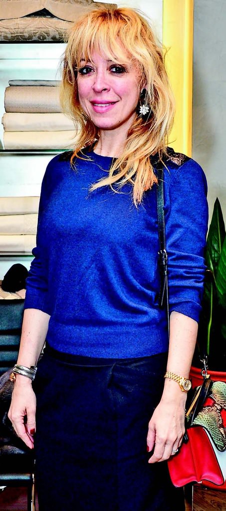 Bir davette iki tanıtım yapıldı