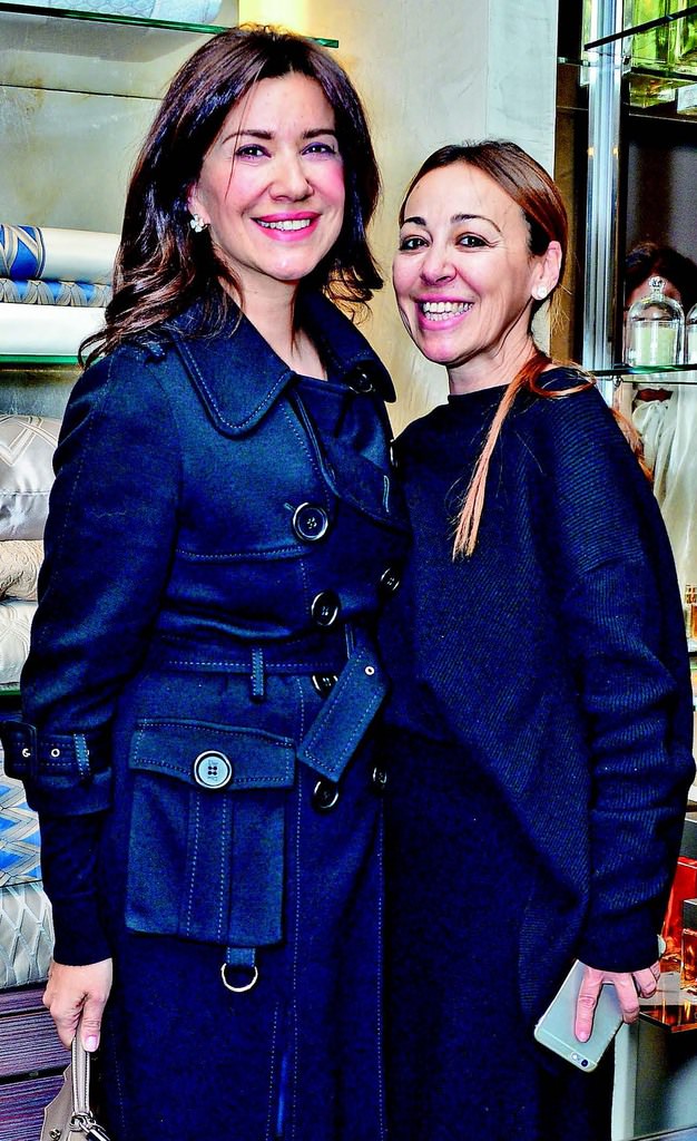 Bir davette iki tanıtım yapıldı