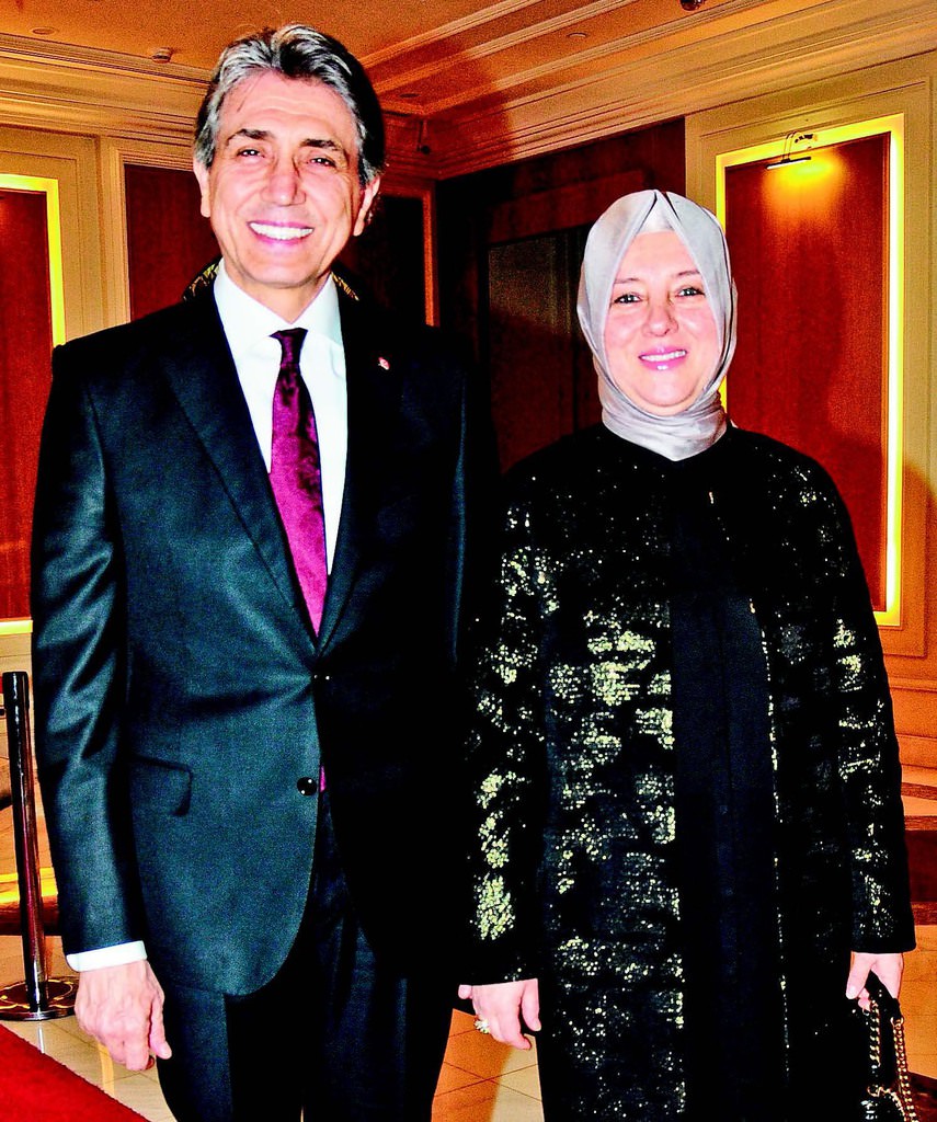 Çırağan Sarayı'nda görkemli düğün 