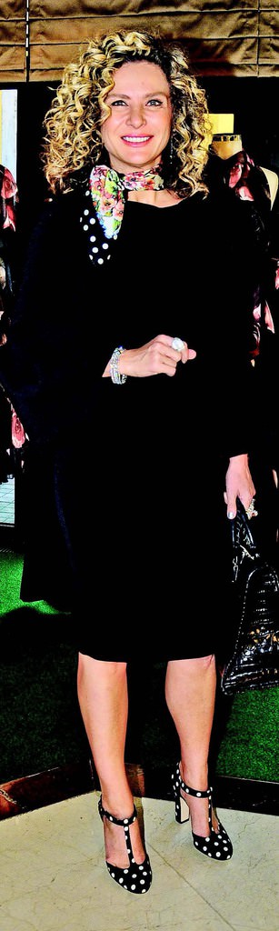 Dilek Hanif'ten yeni hazır giyim koleksiyonu 