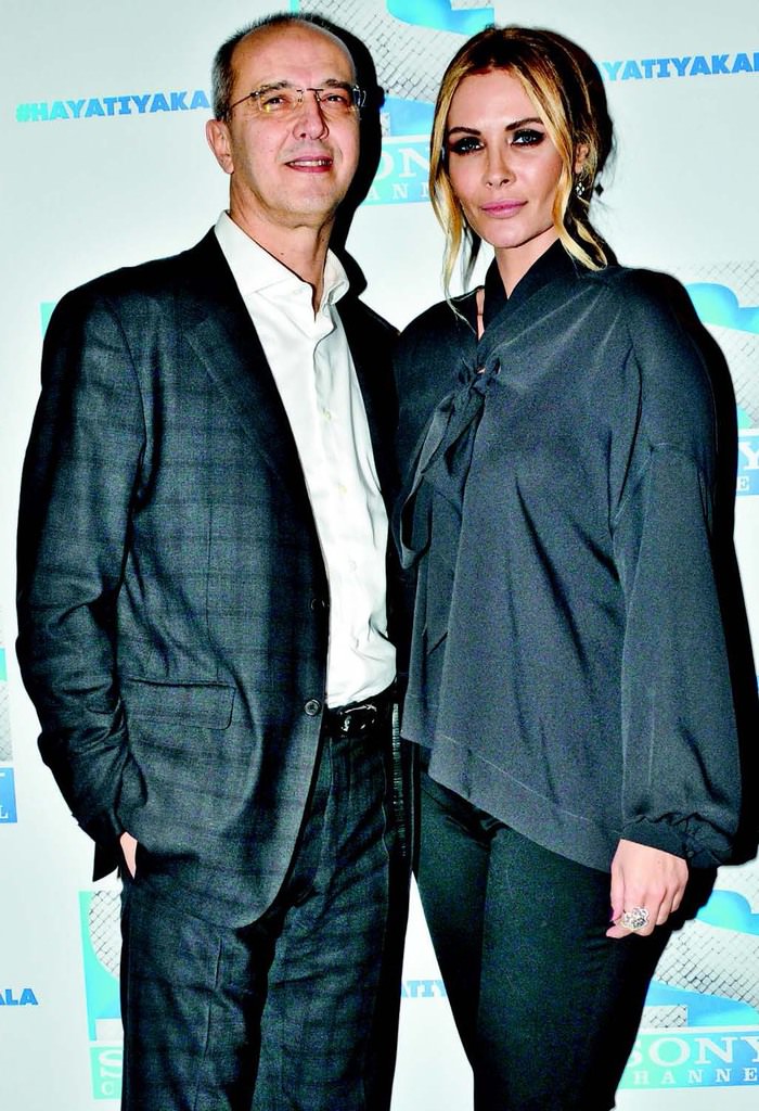 Yeni TV kanalının tanıtımında buluştular 