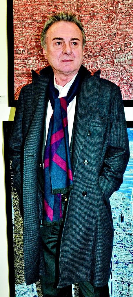 Değerli eserler sanatseverlerle buluştu