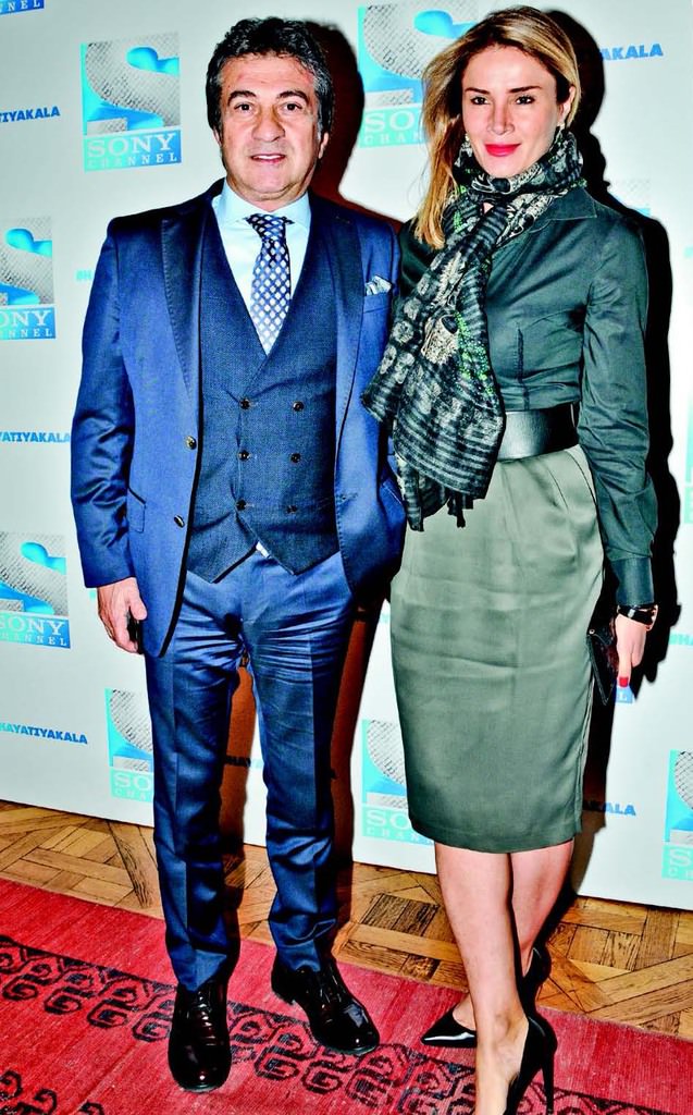 Yeni TV kanalının tanıtımında buluştular 