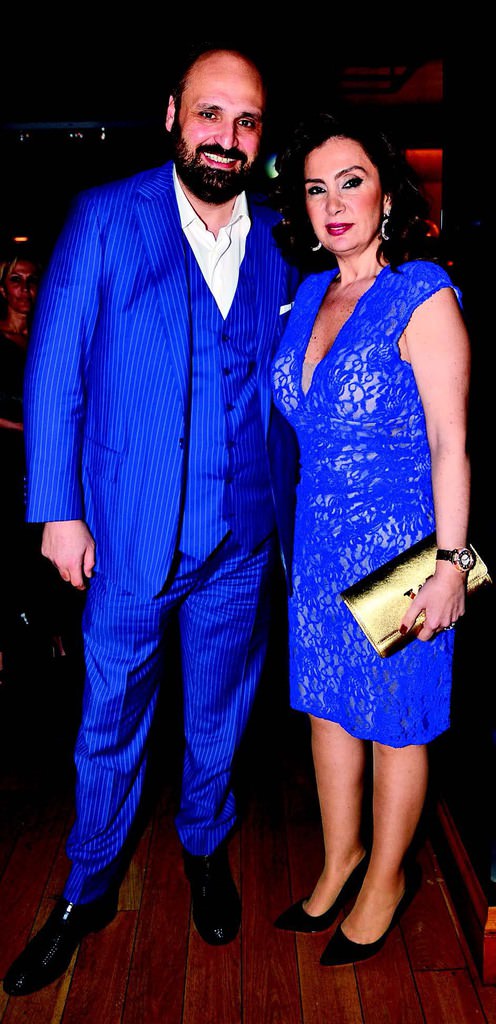 44. yaşını renkli bir partiyle kutladı