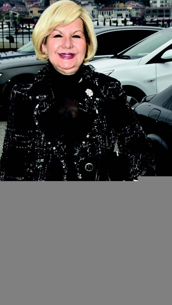 Mücevher tutkunları yatta buluştu