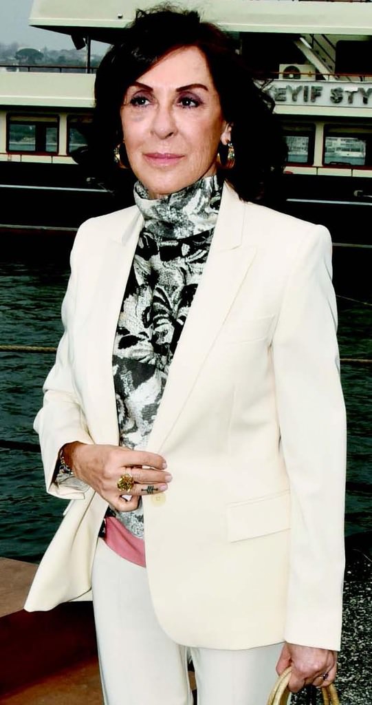 Mücevher tutkunları yatta buluştu