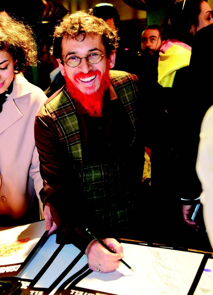 Moda ikonundan kalem kutusu