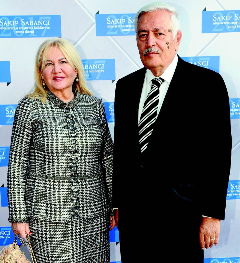 Ölüm yıldönümünde ödül töreni ile anıldı