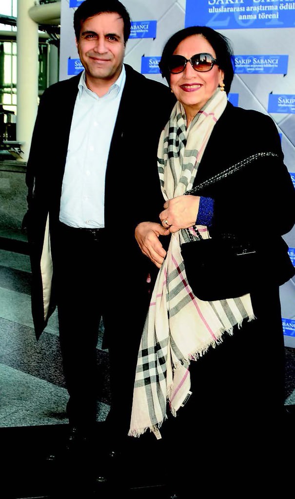 Ölüm yıldönümünde ödül töreni ile anıldı