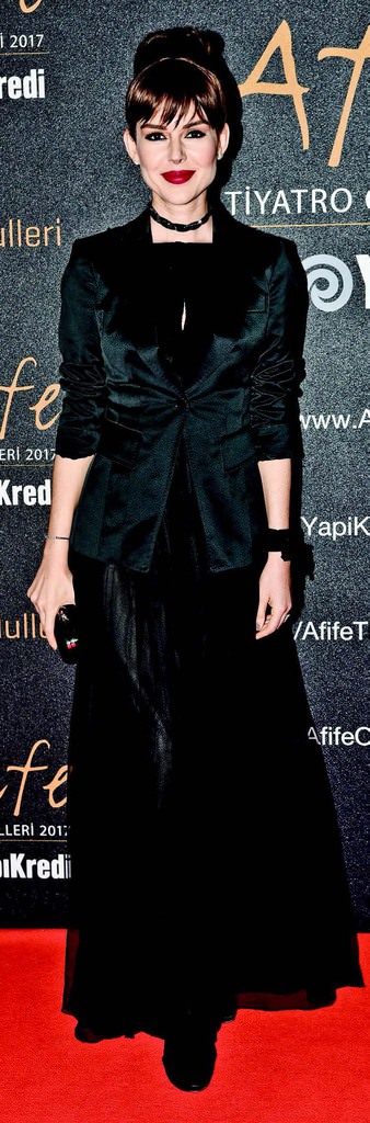 Afife tiyatro ödülleri sahiplerini buldu