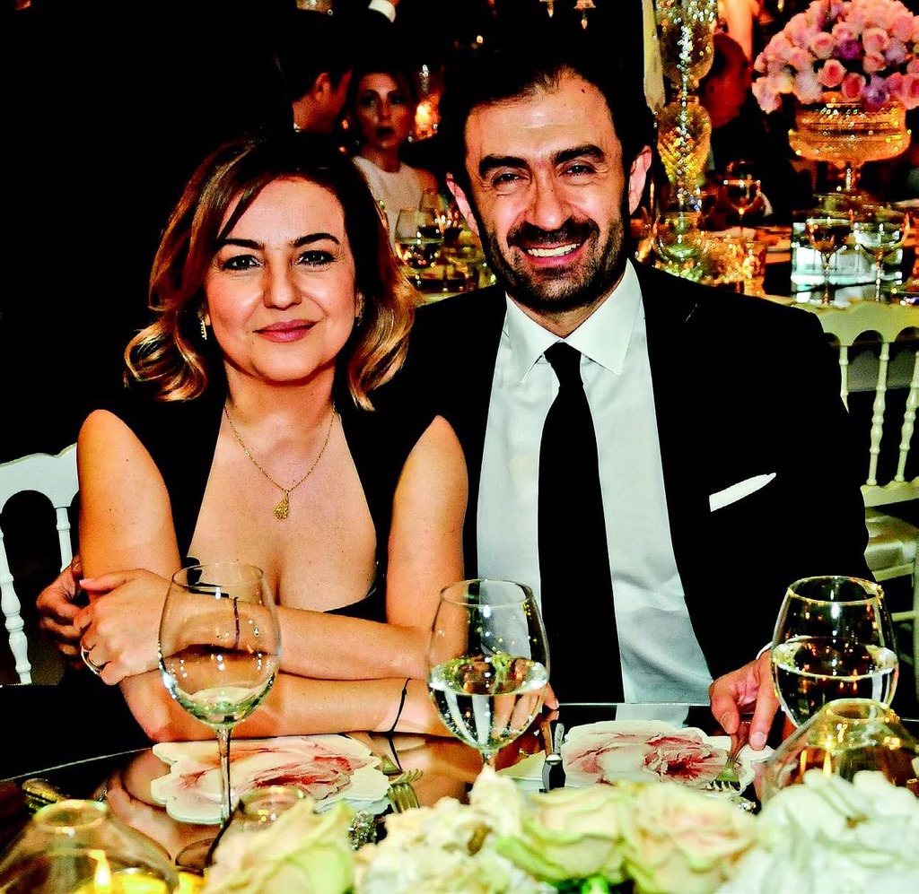 Genç çift için Çırağan Sarayı'nda görkemli düğün