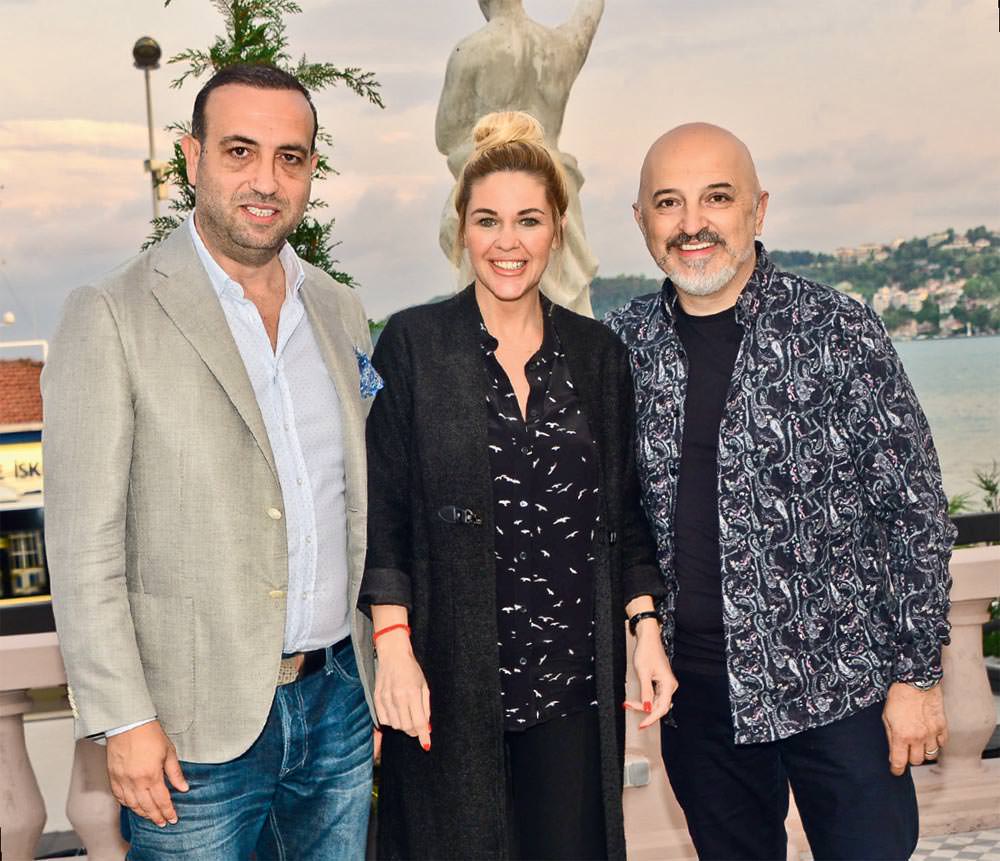 Huzurevi sakinlerini iftar davetinde ağırladı