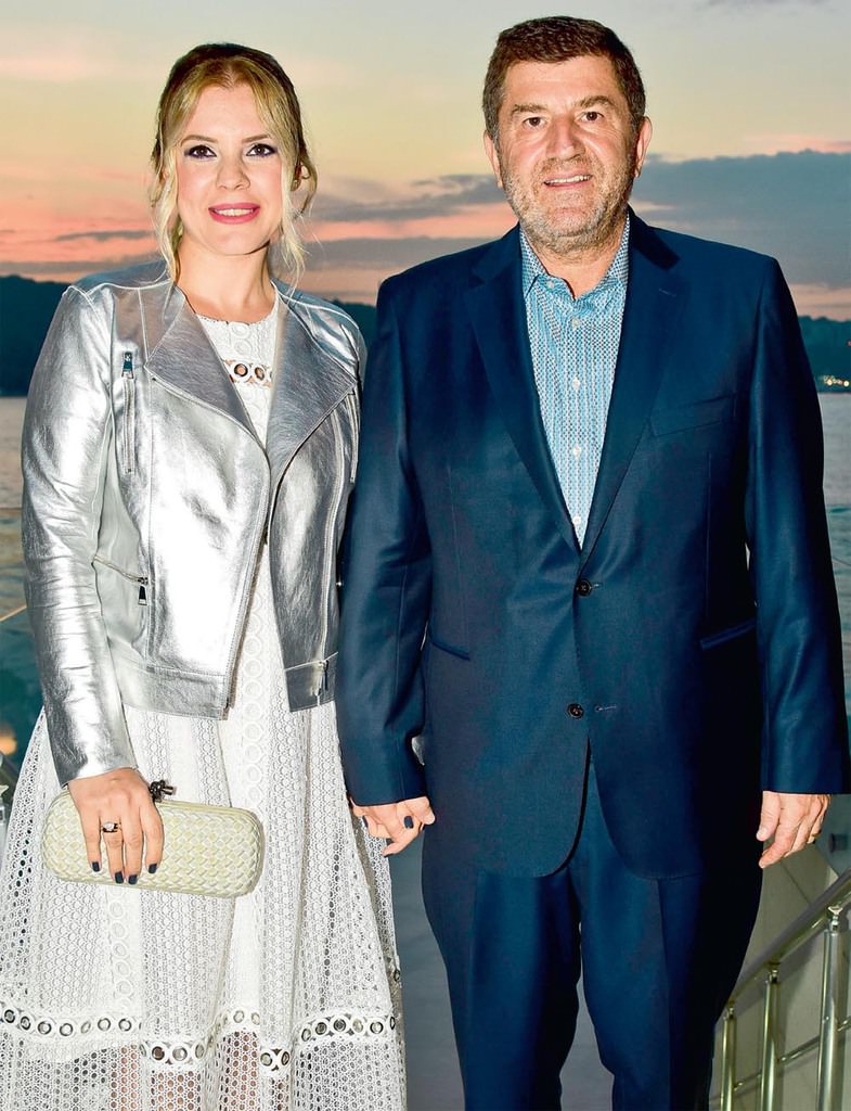 Dernek üyeleriyle destekçiler buluştu