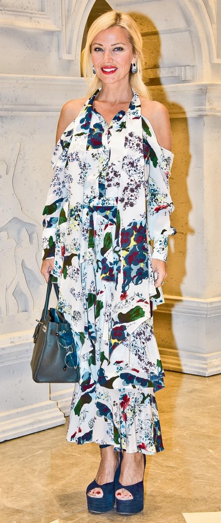 Emaar Square Mall'da alışveriş turu yaptılar 