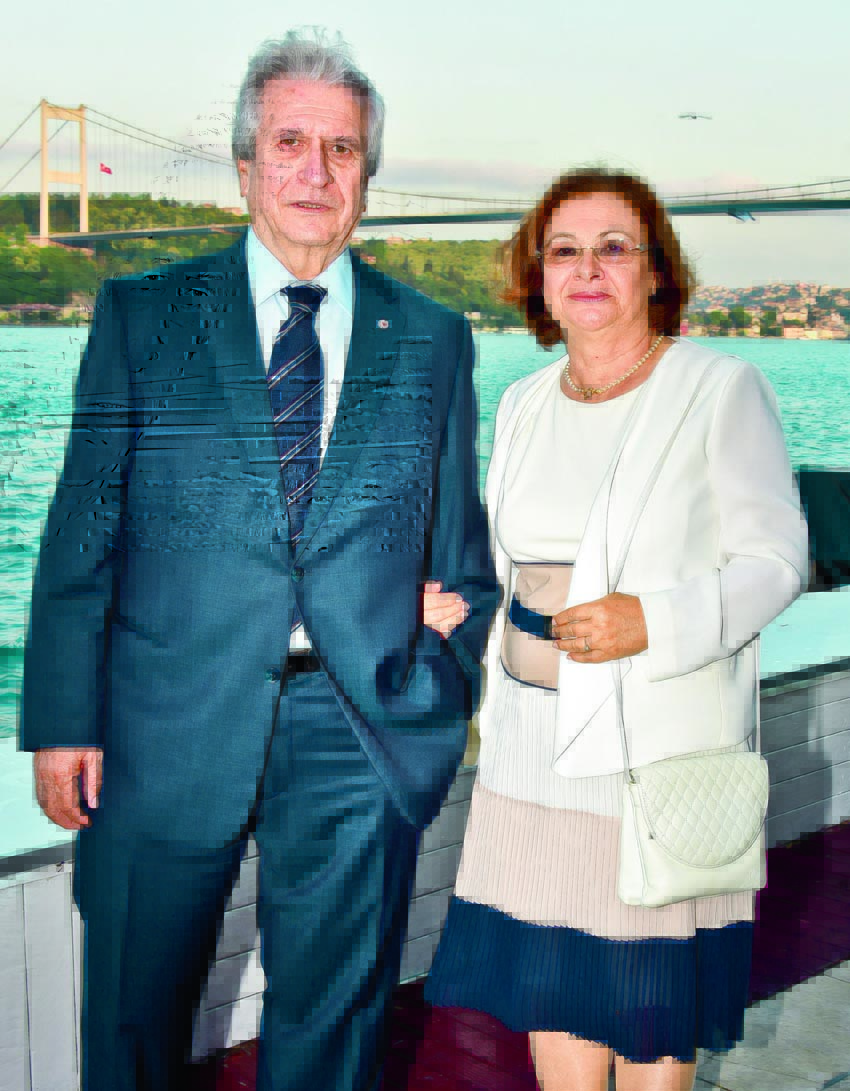 Kalp dostları iftarda buluştu