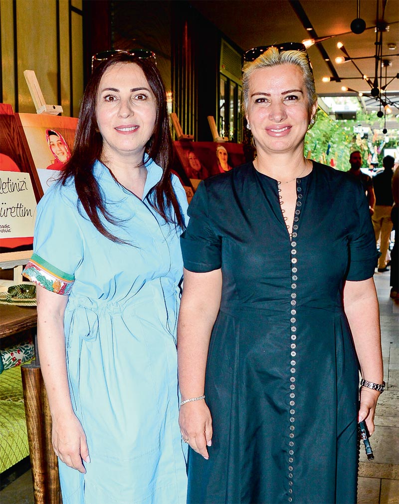 El emeği sandaletler için Nişantaşı'nda davet