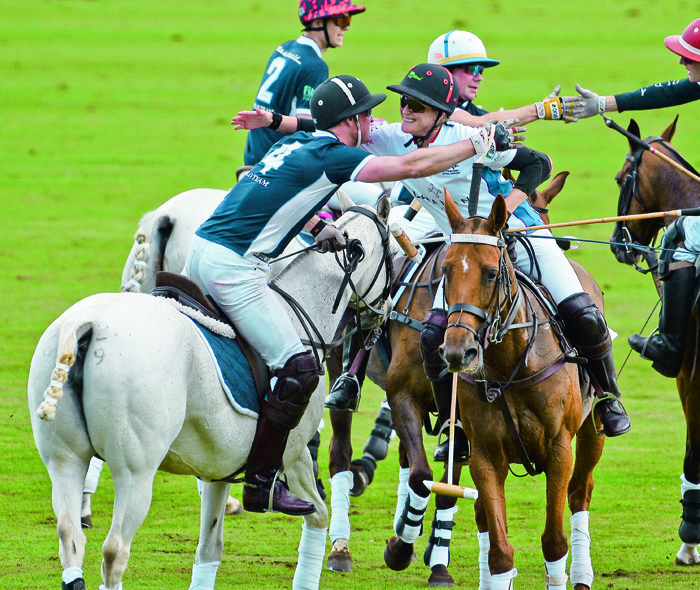 Prens William'a kuzen desteği