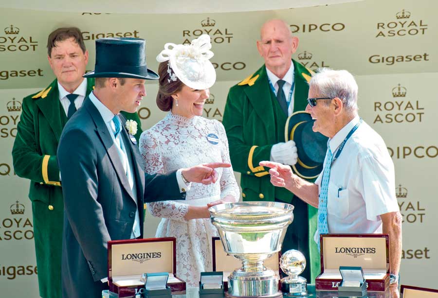İngiliz Kraliyet Ailesi Royal Ascot'ta buluştu