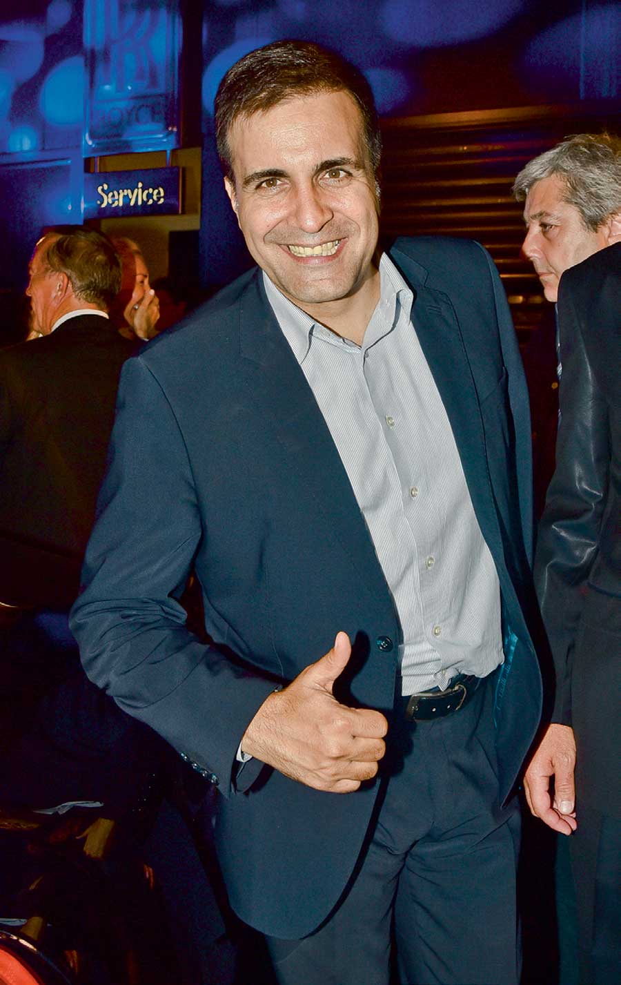 Patronlar araba davetinde buluştu