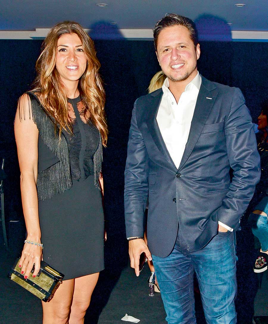 Patronlar araba davetinde buluştu