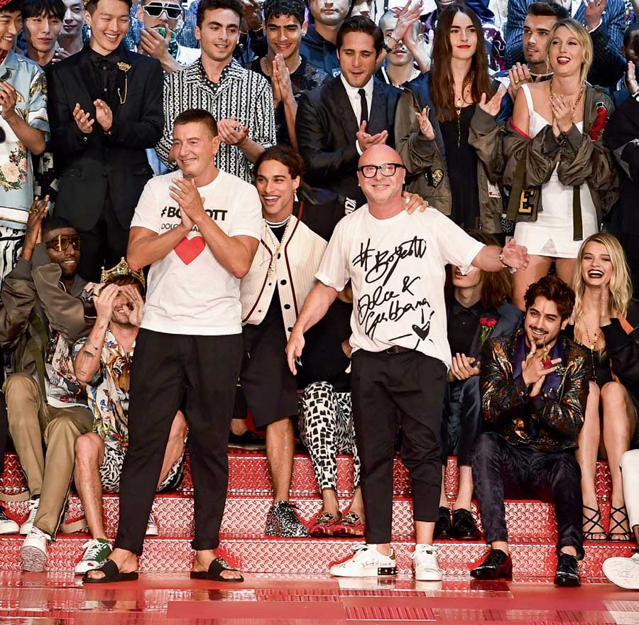 Dünyayı aşk kurtaracak!