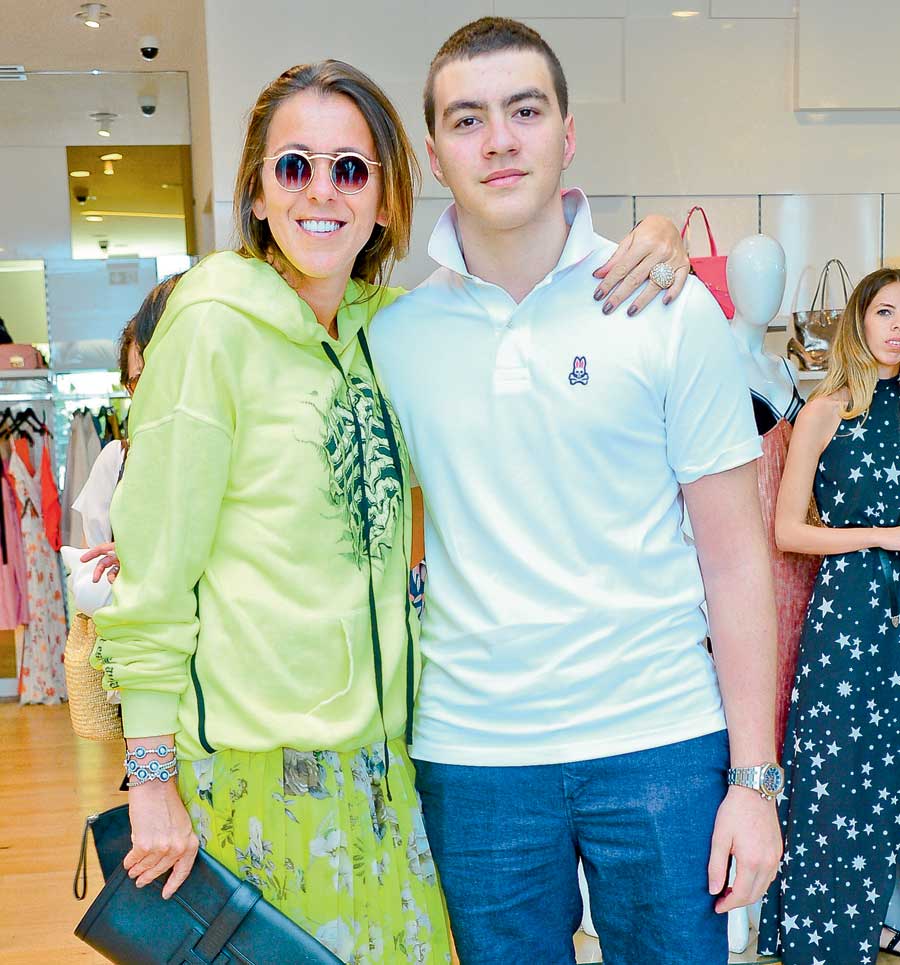 Güneş kremleri büyük ilgi gördü