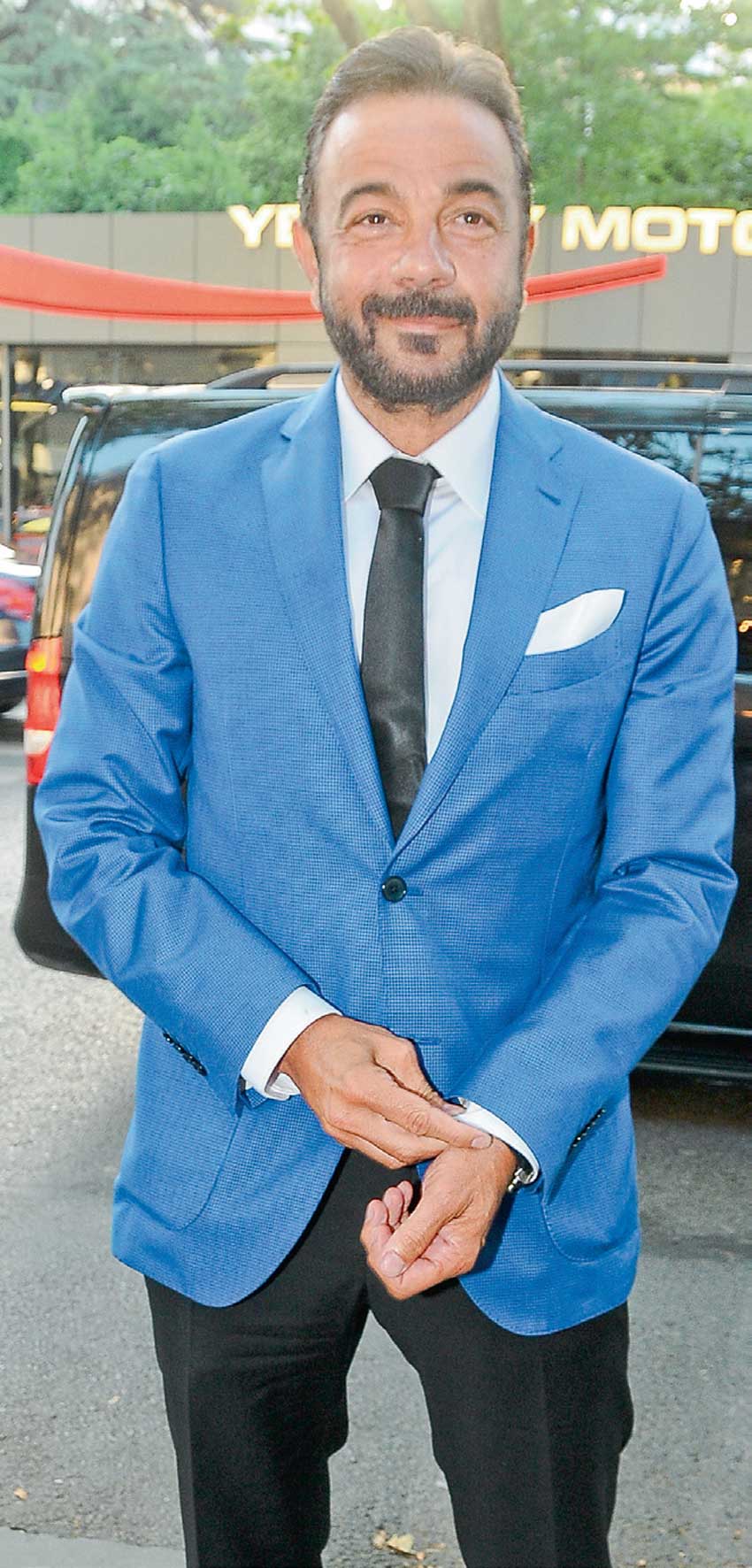 Sanat dünyasının ünlü isimleri düğünde buluştu