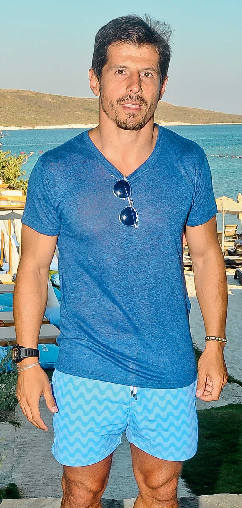 Alaçatı'da renkli açılış